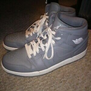 Air Jordan 1 Mid Cool Grey White